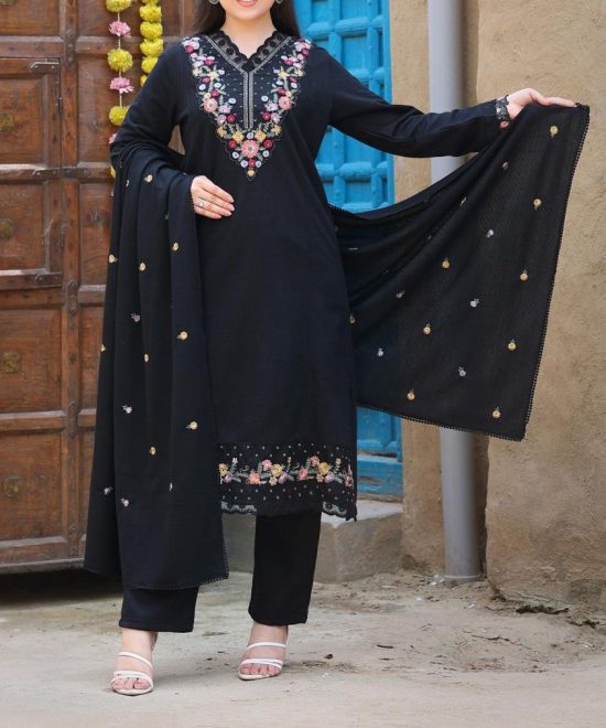 Noir Bloom Embroidered Suit Set