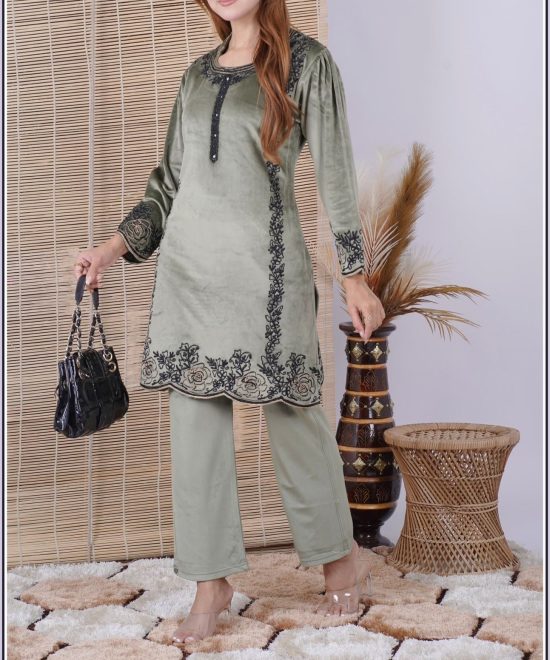 Olive Bloom Woolen Suit Set-2